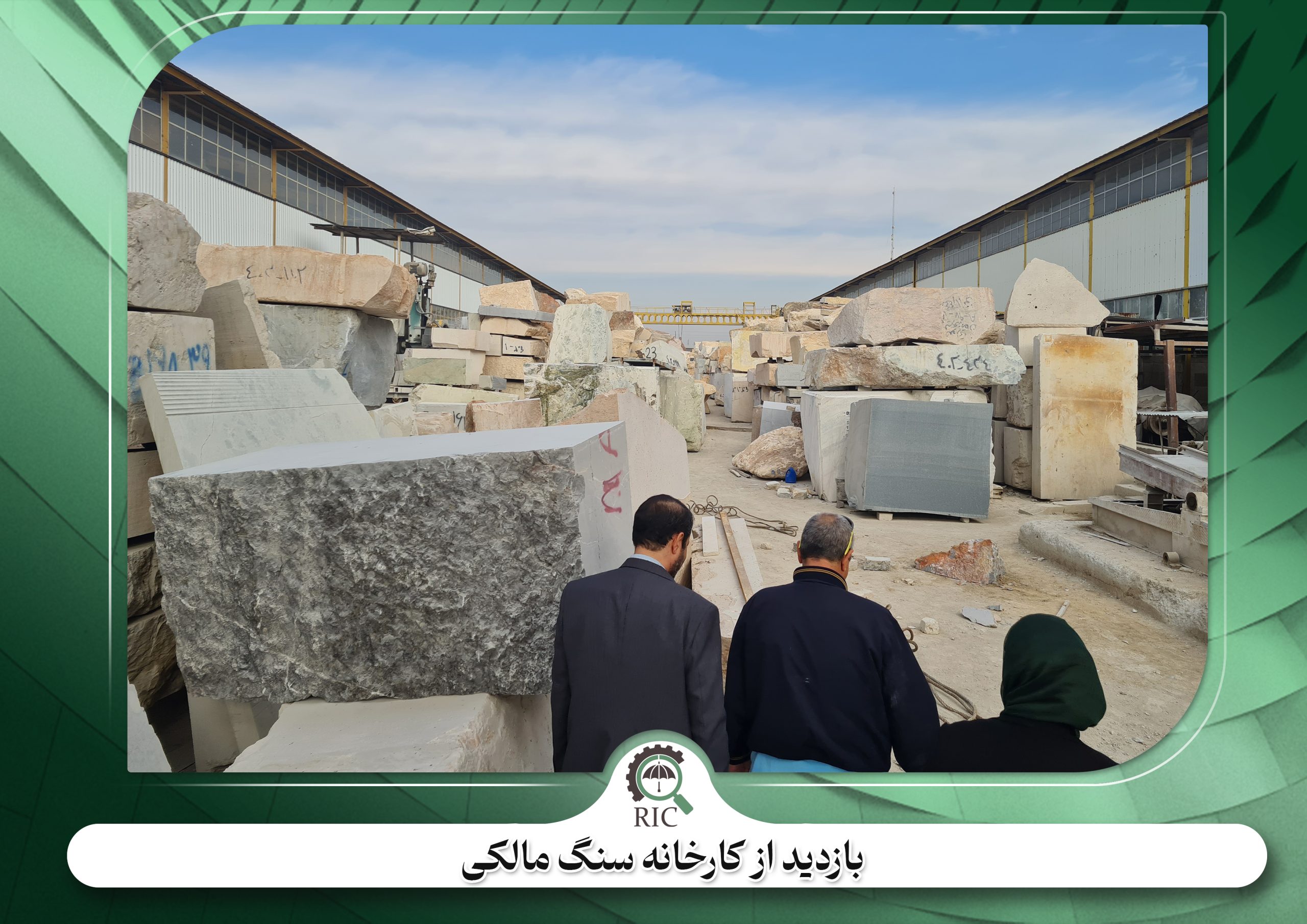 slide-e110939